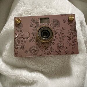 Papershoot Camera 16MP